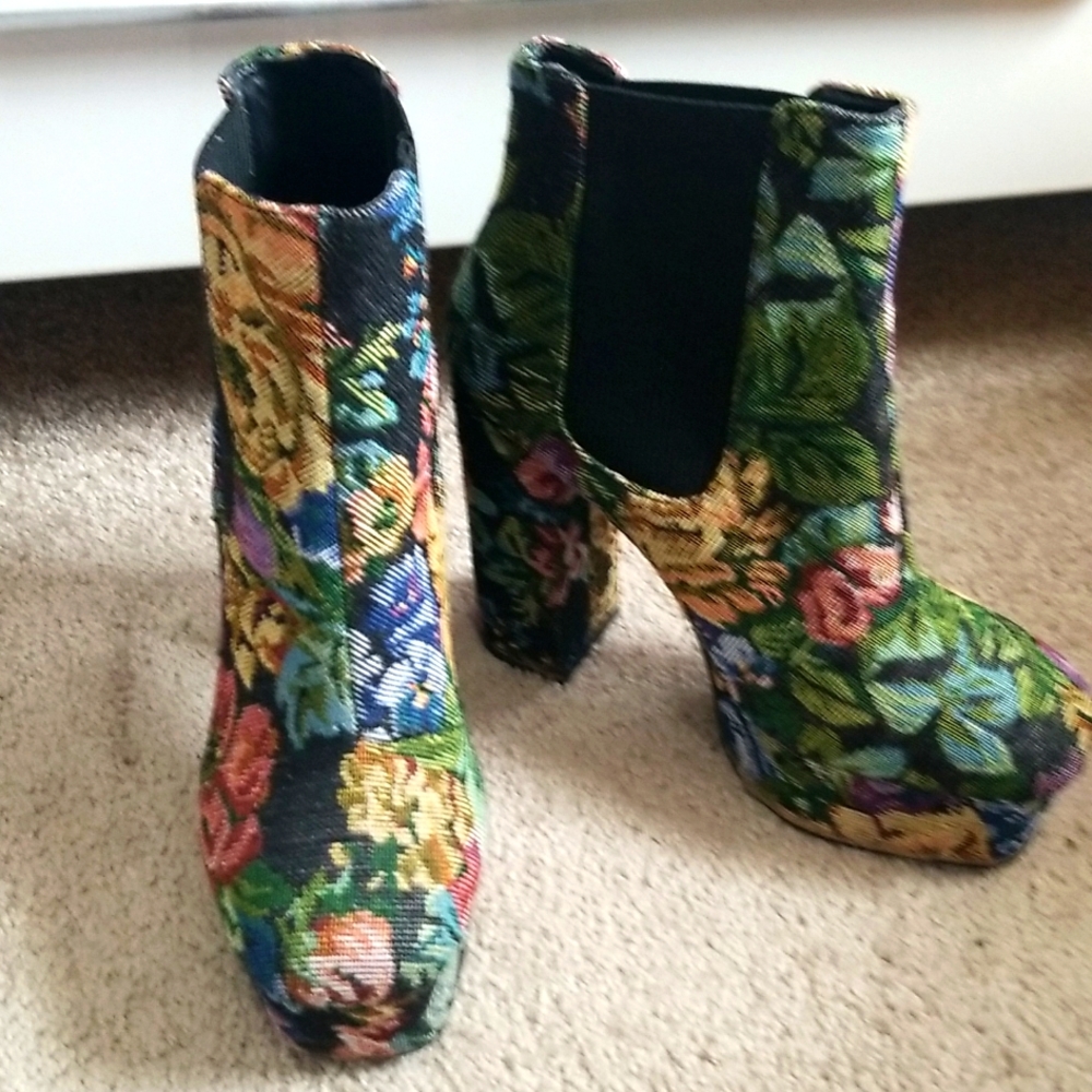 Floral Boots
